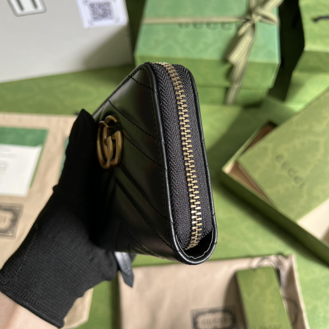 G*u*i gg marmont bag