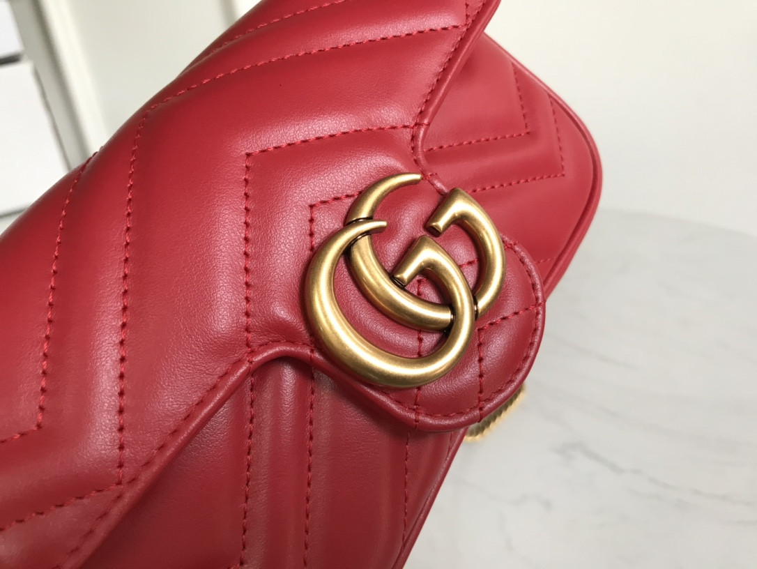 G*u*i gg marmont bag