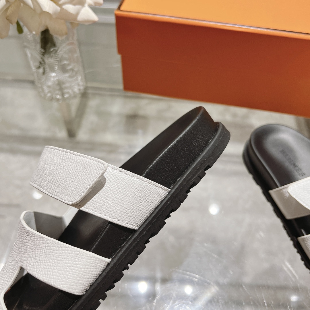 Hermes Chypre Slippers