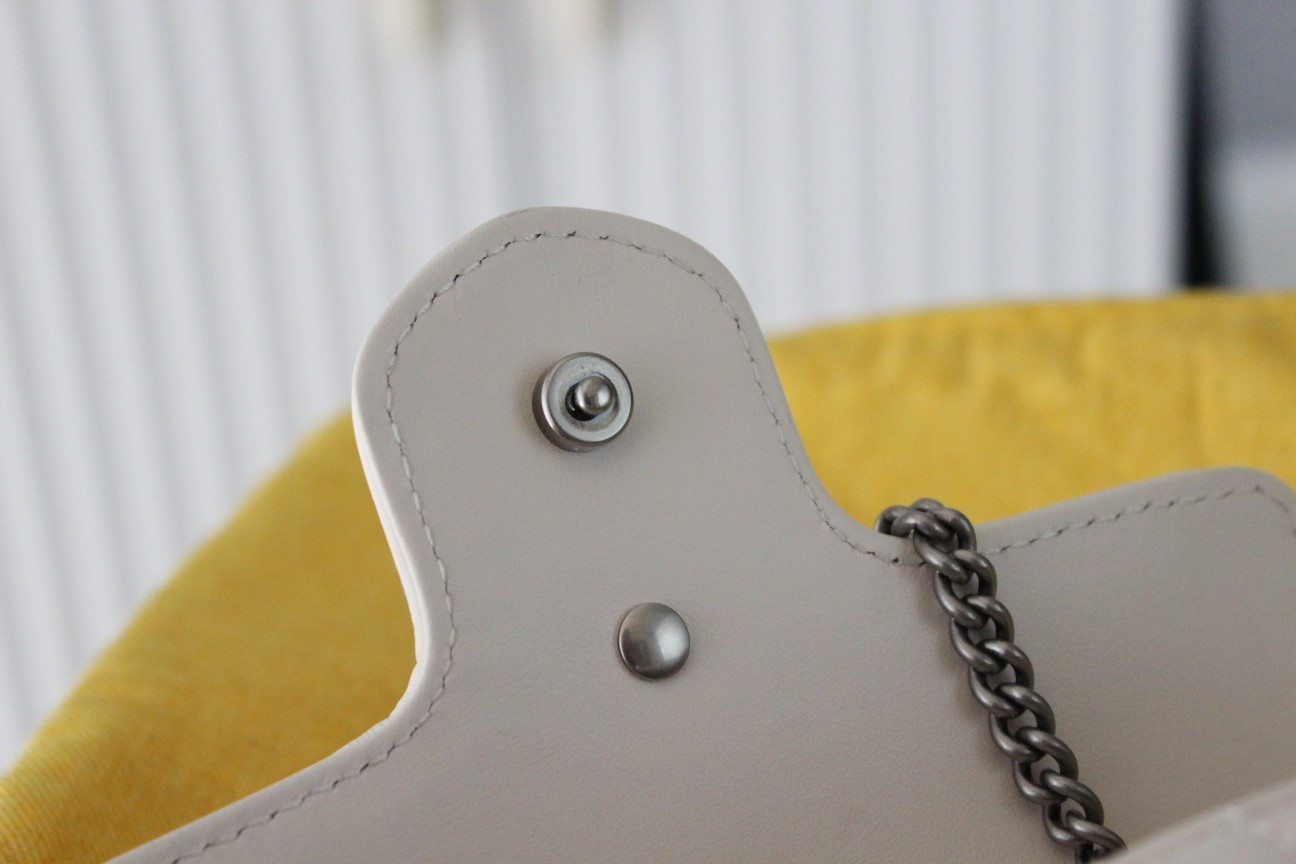 G*u*i gg marmont bag