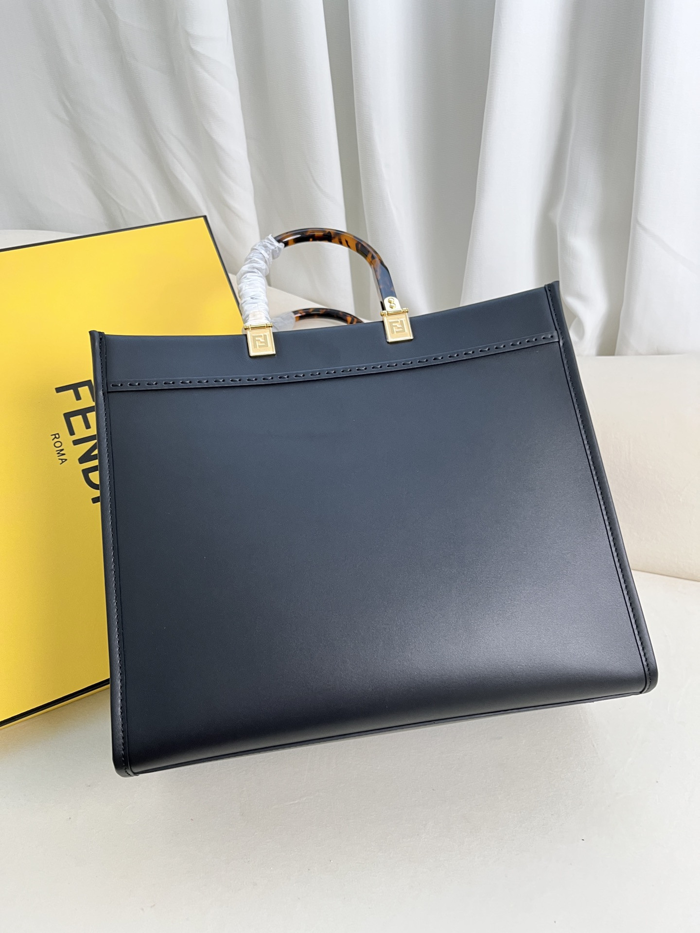FENDI SUNSHINE TOTE