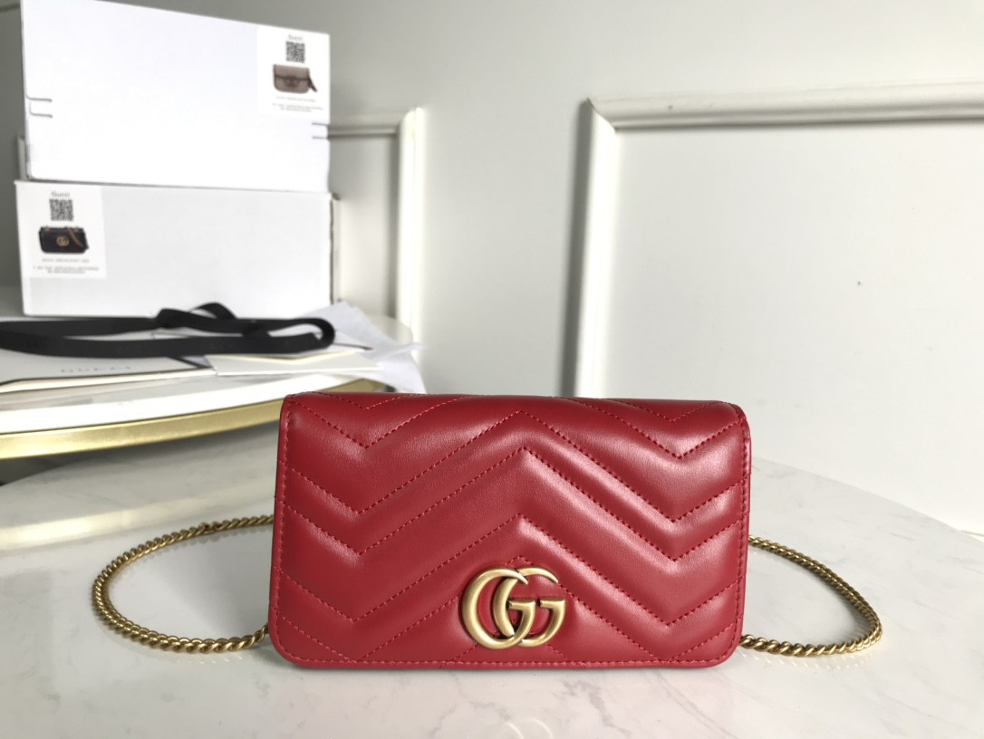 G*u*i gg marmont bag