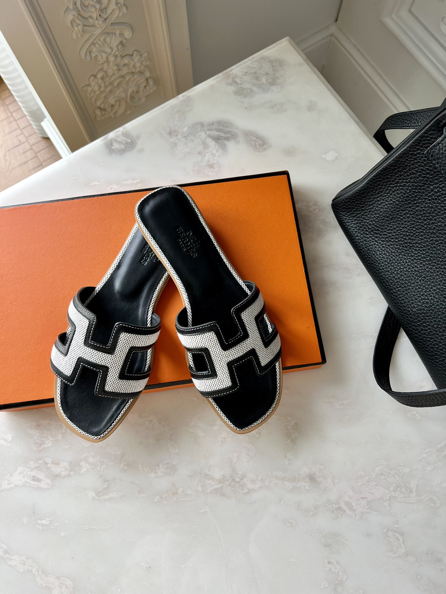 Hermes Oran Slippers