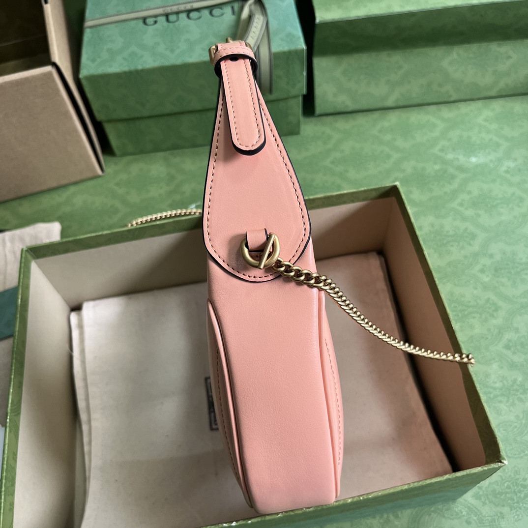 G*u*i gg marmont bag