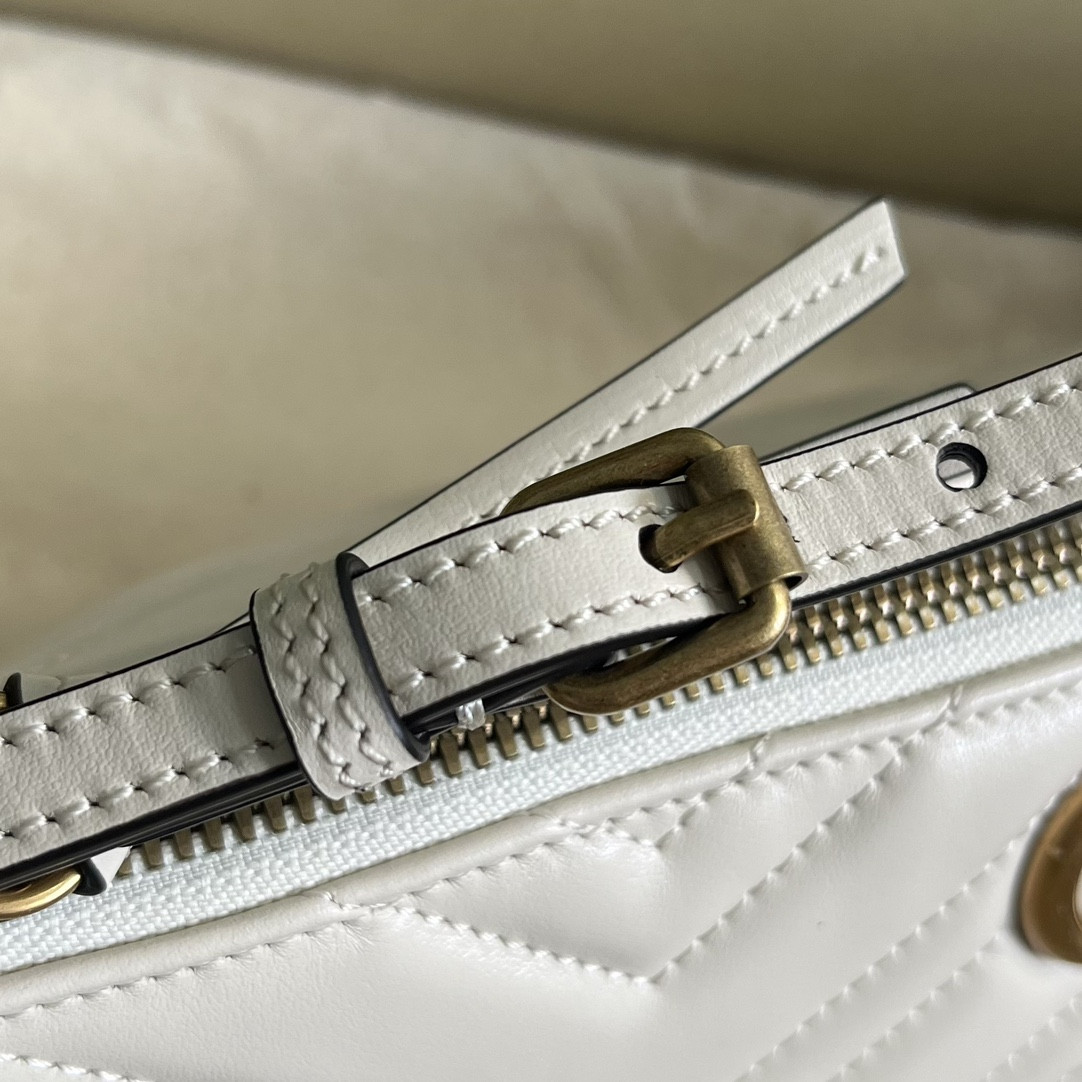 G*u*i gg marmont bag