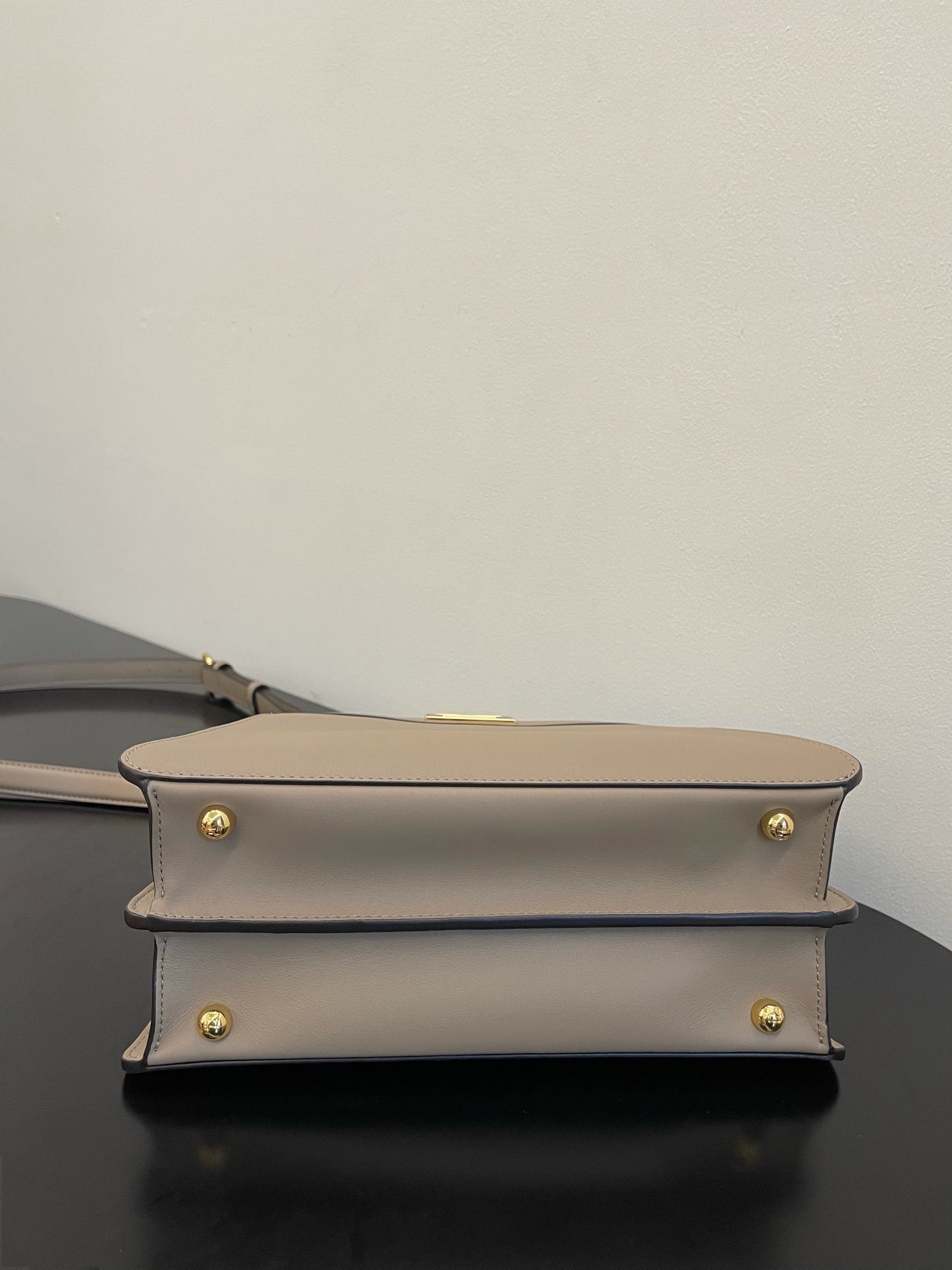 Fendi Peekaboo Iseeu Small