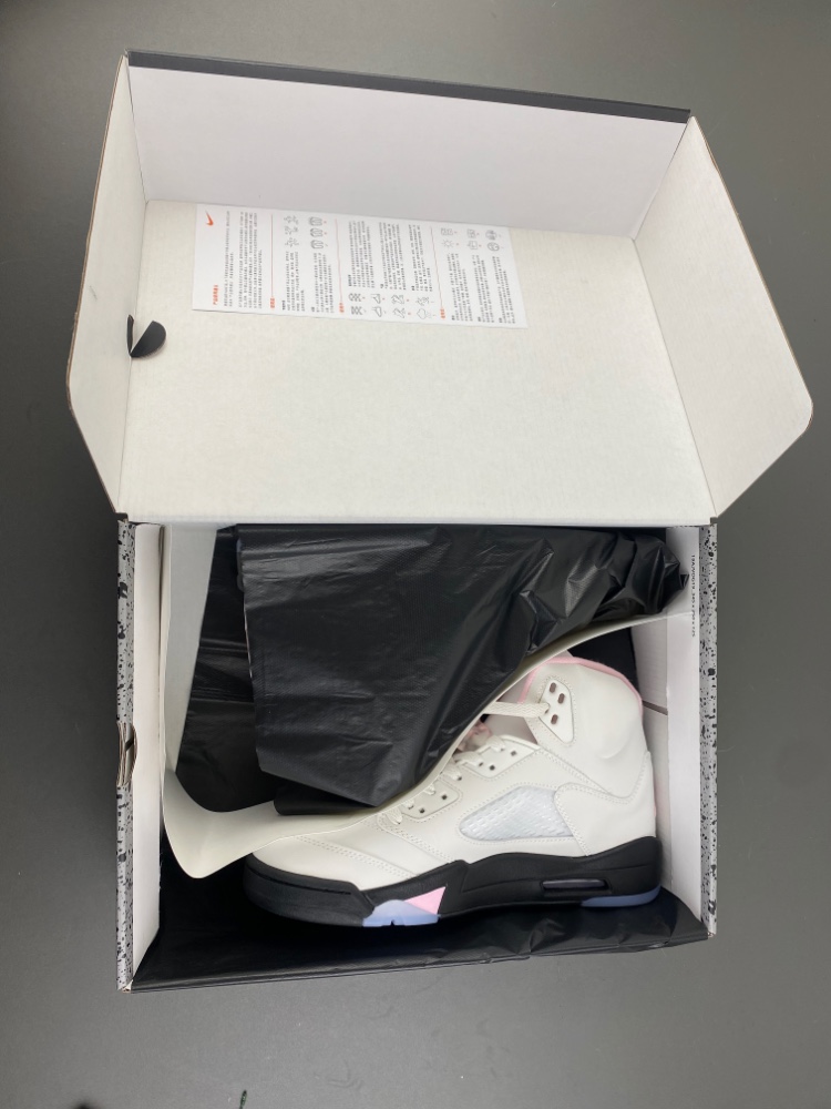Air Jordan 5 OG “35th Anniversary HQ7978-102