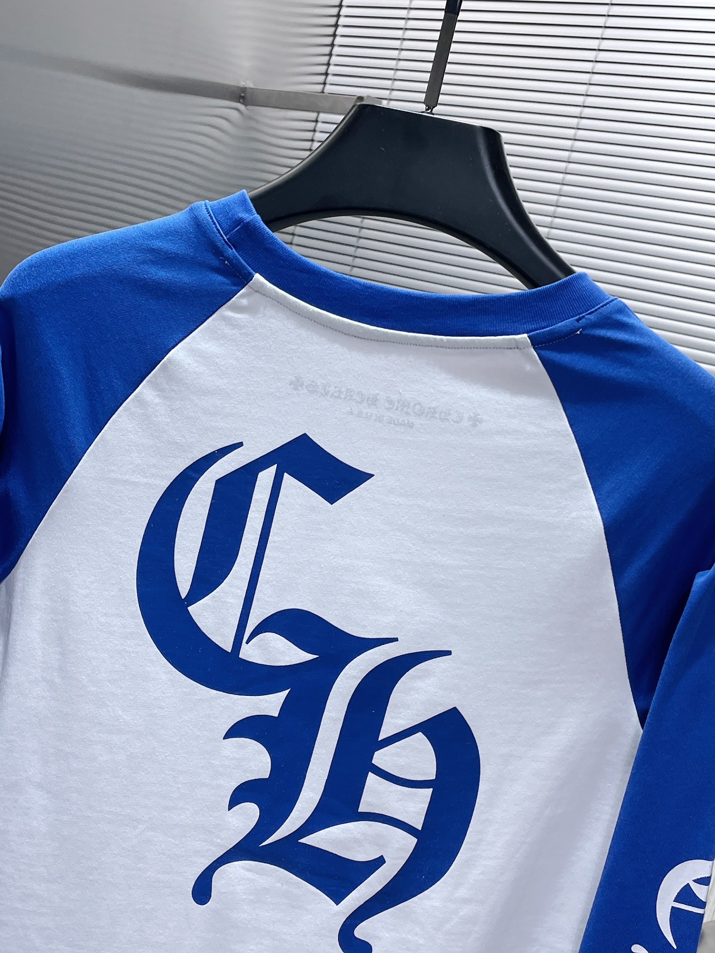 Chrome Hearts Unisex CH Raglan Sleeve Long-Sleeve T-Shirt - Round Neck, Blue/White