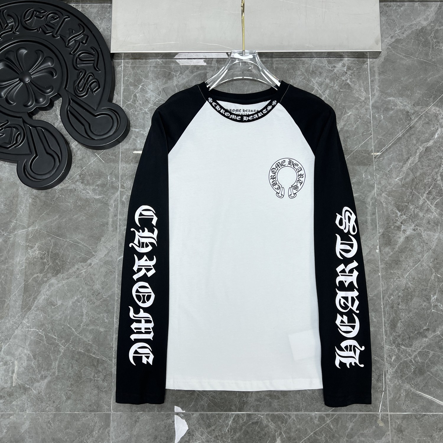 Chrome Hearts Unisex CH Raglan Sleeve Long-Sleeve T-Shirt - Round Neck, BlACK/White