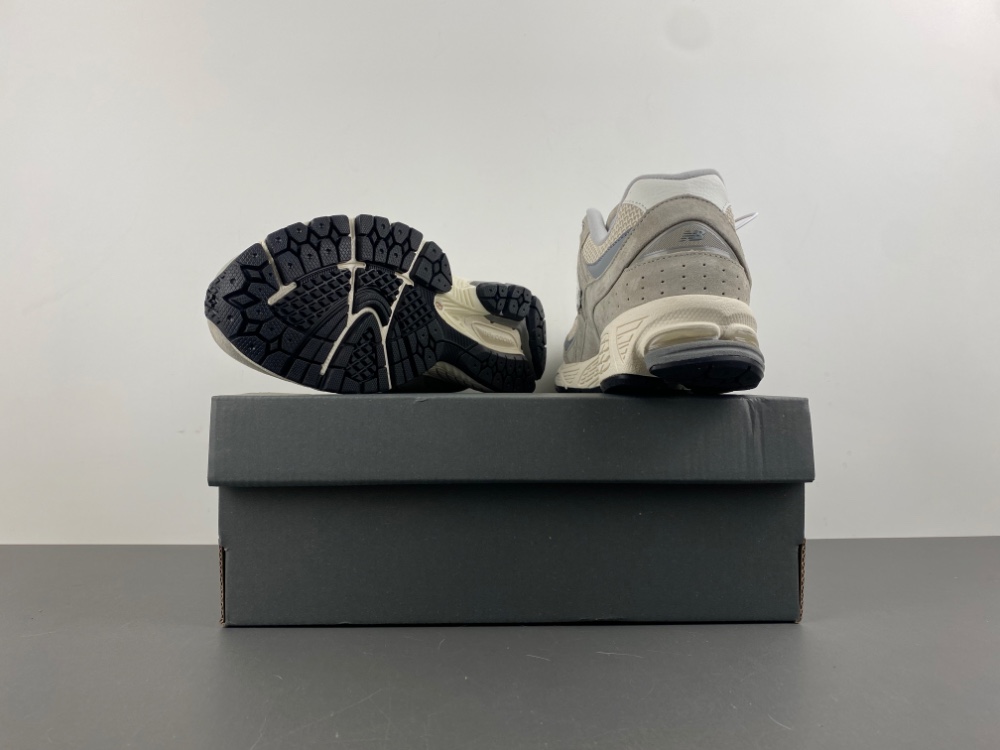 new balance NB 2002 U2002RRD