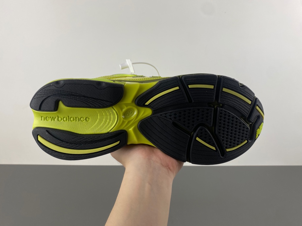 new balance NB M2010GRY  U2010GRLC