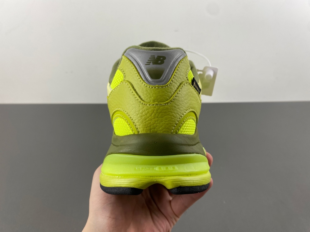 new balance NB M2010GRY  U2010GRLC