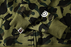 BATHING APE SS23 Color Camo Shark Full-Zip Hoodie – Men