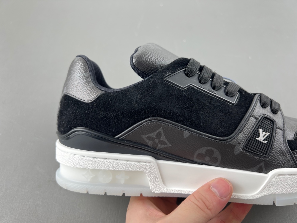 Louis Vuitton LV trainer LV X2