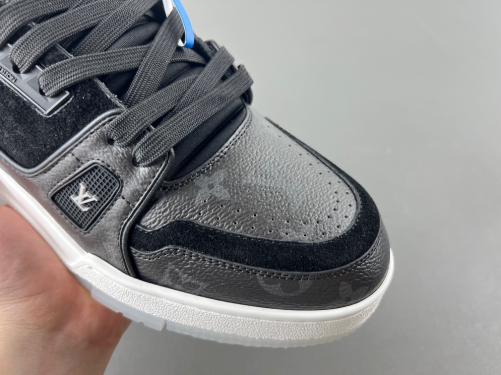 Louis Vuitton LV trainer LV X2