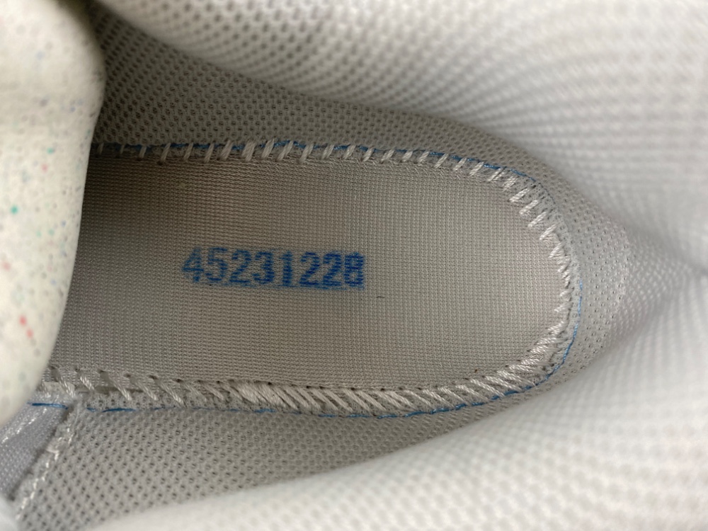 Mens ASICS GEL-Kayano 14 1203A537-110