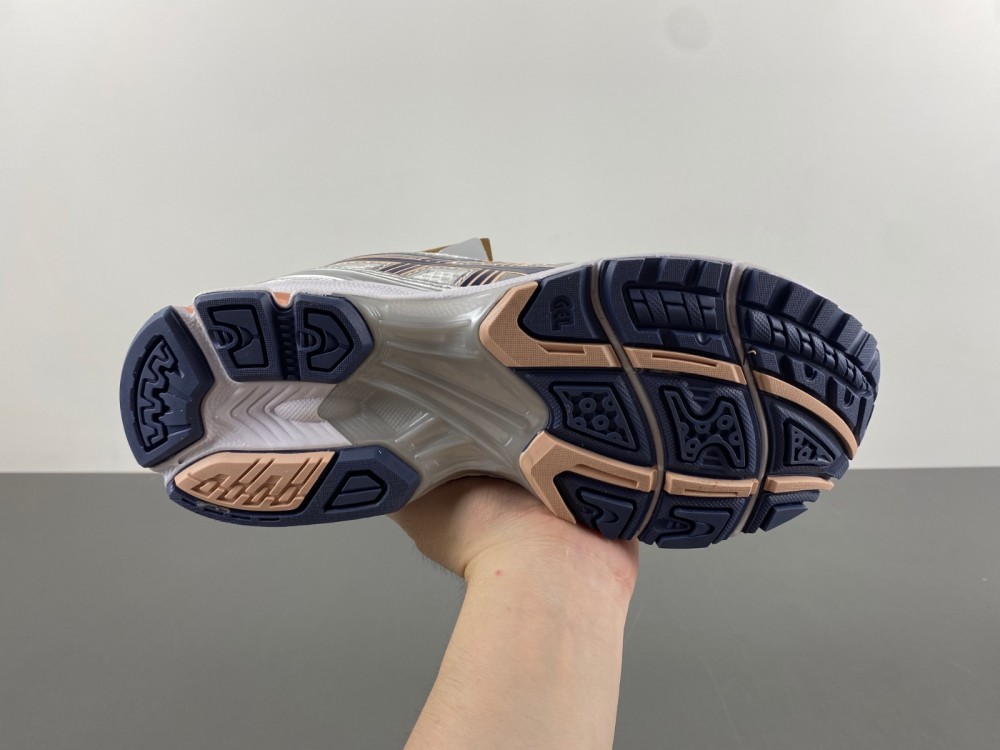 代 ASICS GEL-Kayano 14