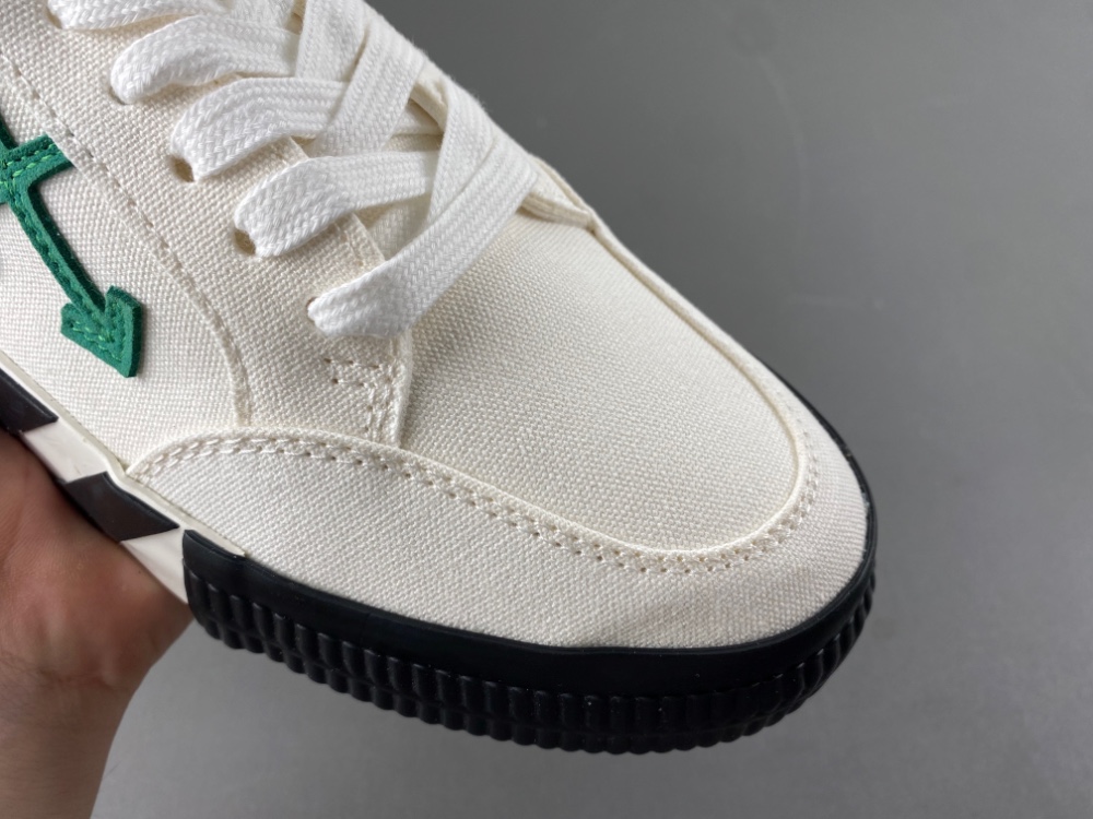 Off-White c/o Virgil Abloh Vulc Low Top