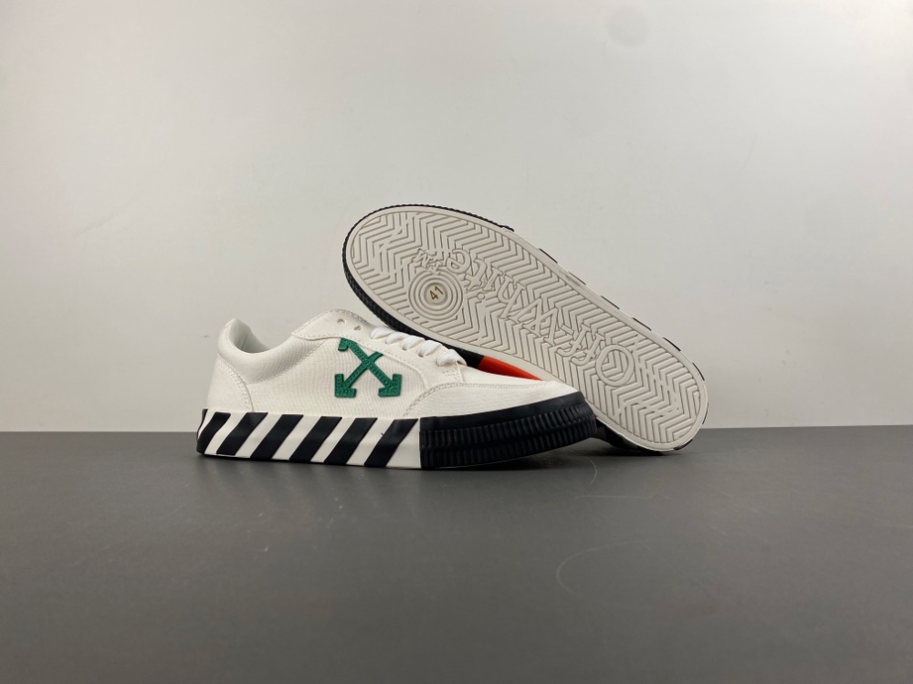 Off-White c/o Virgil Abloh Vulc Low Top