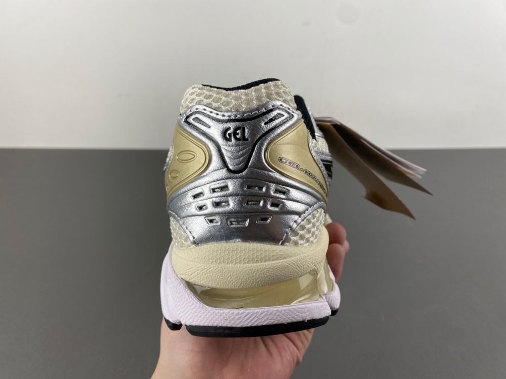 Mens ASICS GEL-Kayano 14 1203A537-200