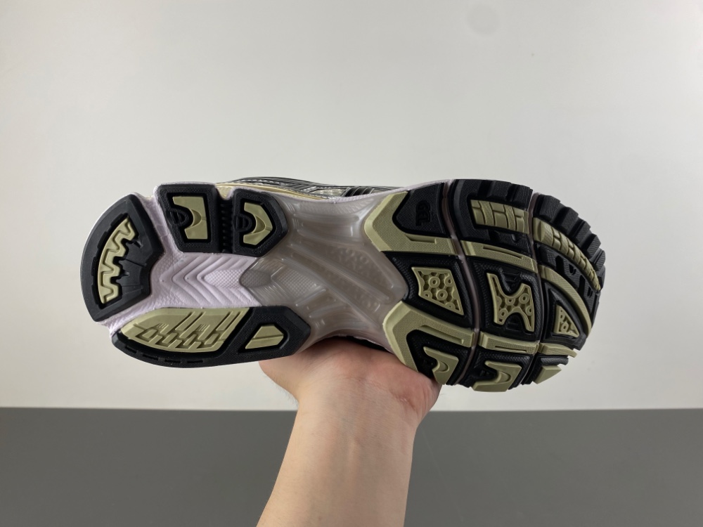 Mens ASICS GEL-Kayano 14 1203A537-200