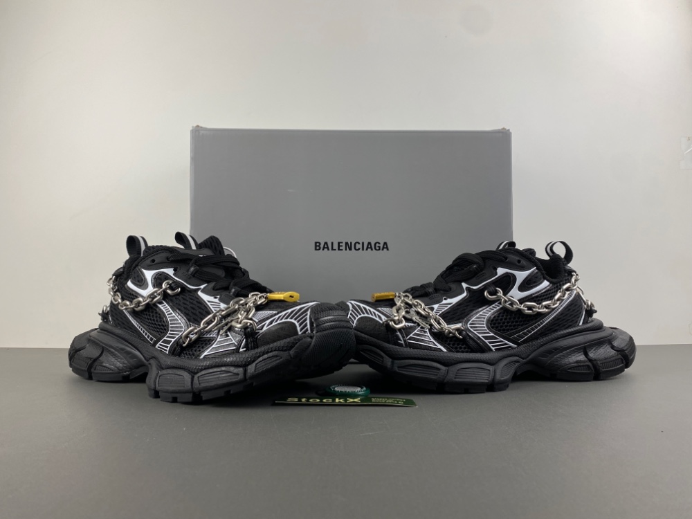 Balenciaga10 3XL 825622-W3XPL-0120