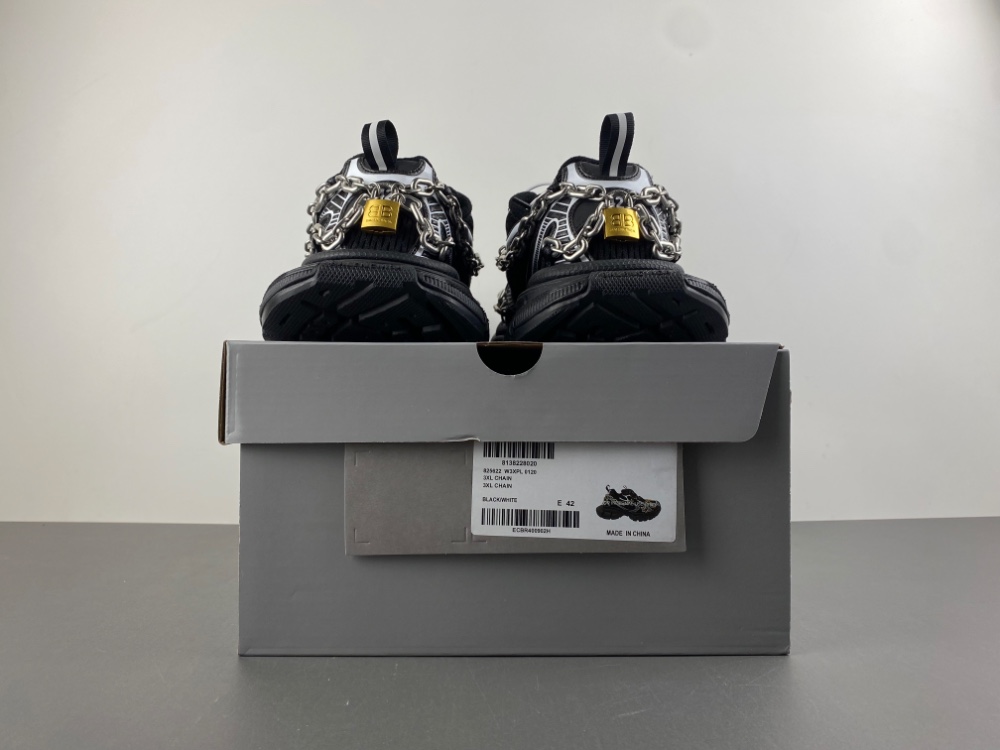 Balenciaga10 3XL 825622-W3XPL-0120