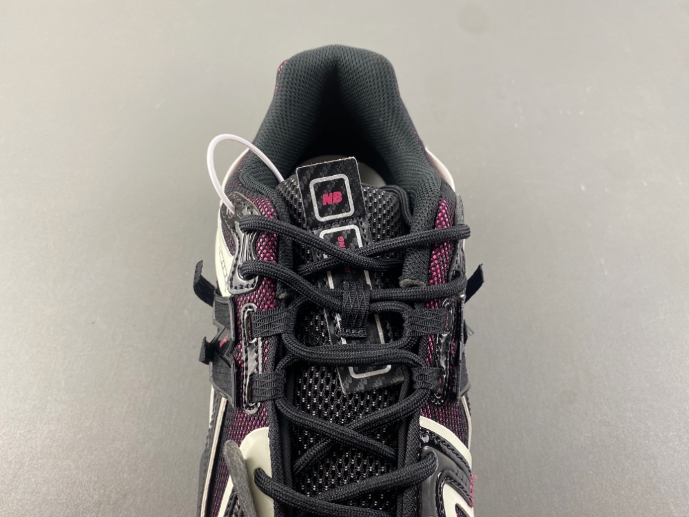 New Balance 1906 U1906AD