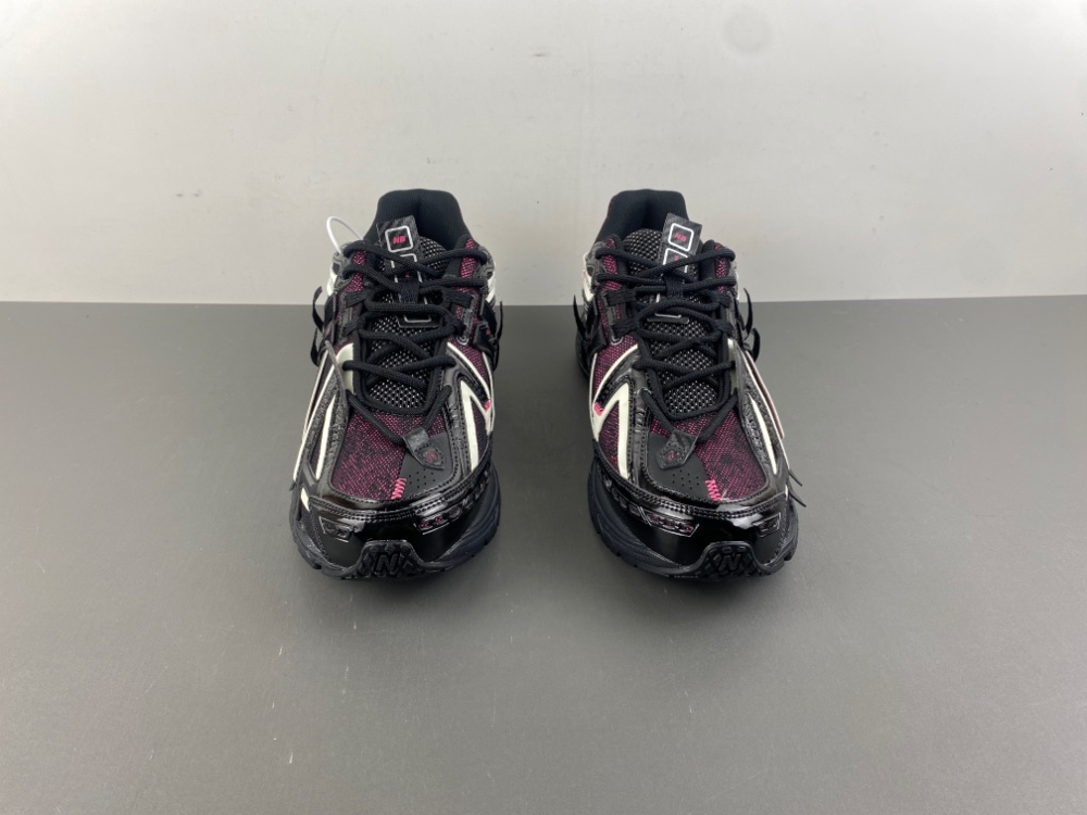 New Balance 1906 U1906AD