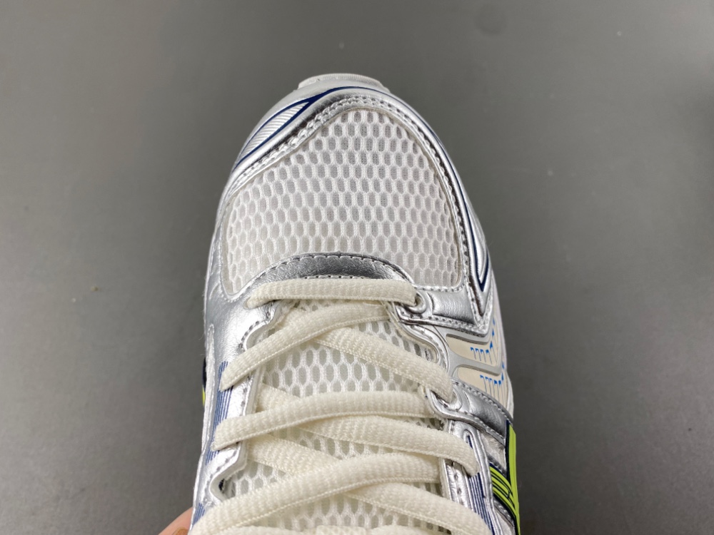 Mens ASICS GEL-Kayano 14 1203A537-108