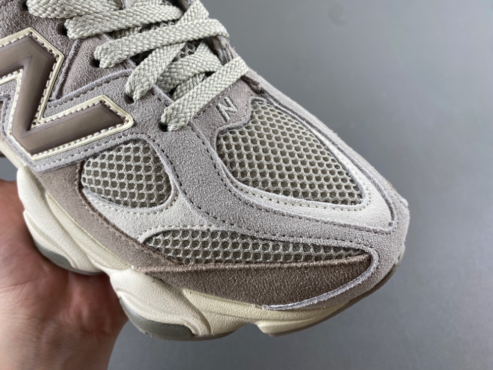 New Balance 9060  U9060ERC