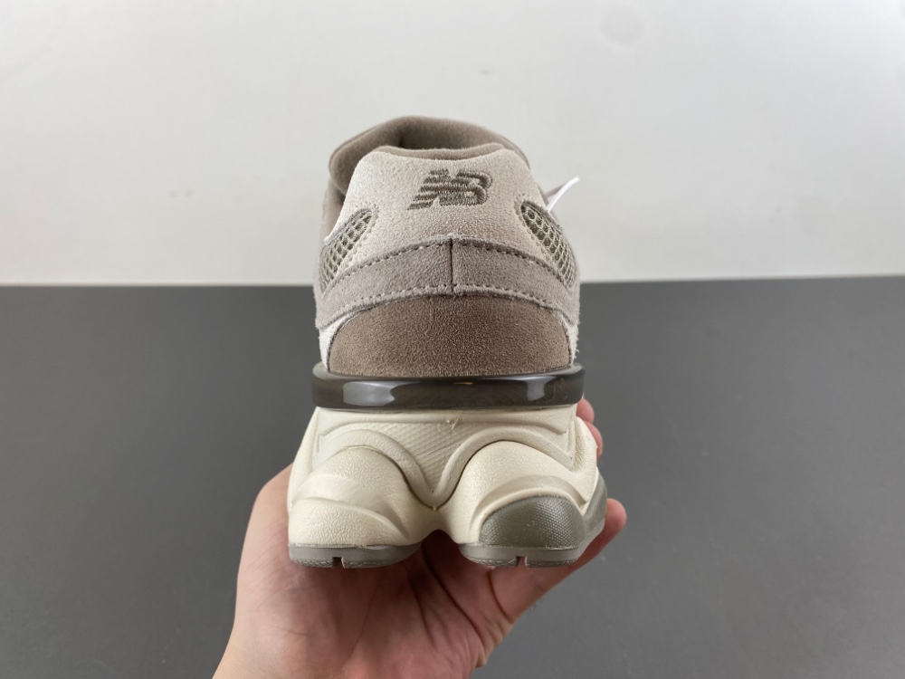 New Balance 9060  U9060ERC